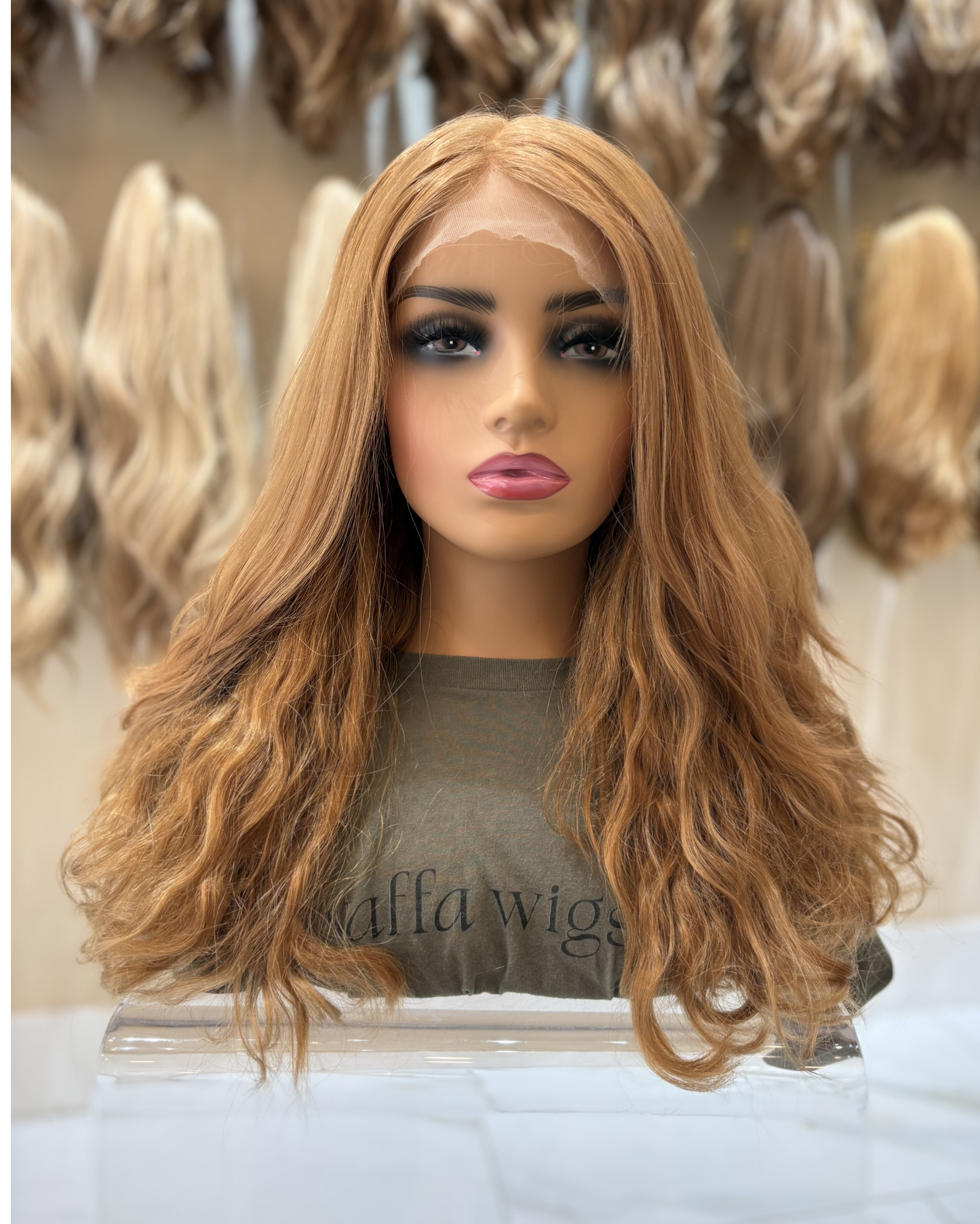 EUR. Lacetop 22'' 10019 Curly