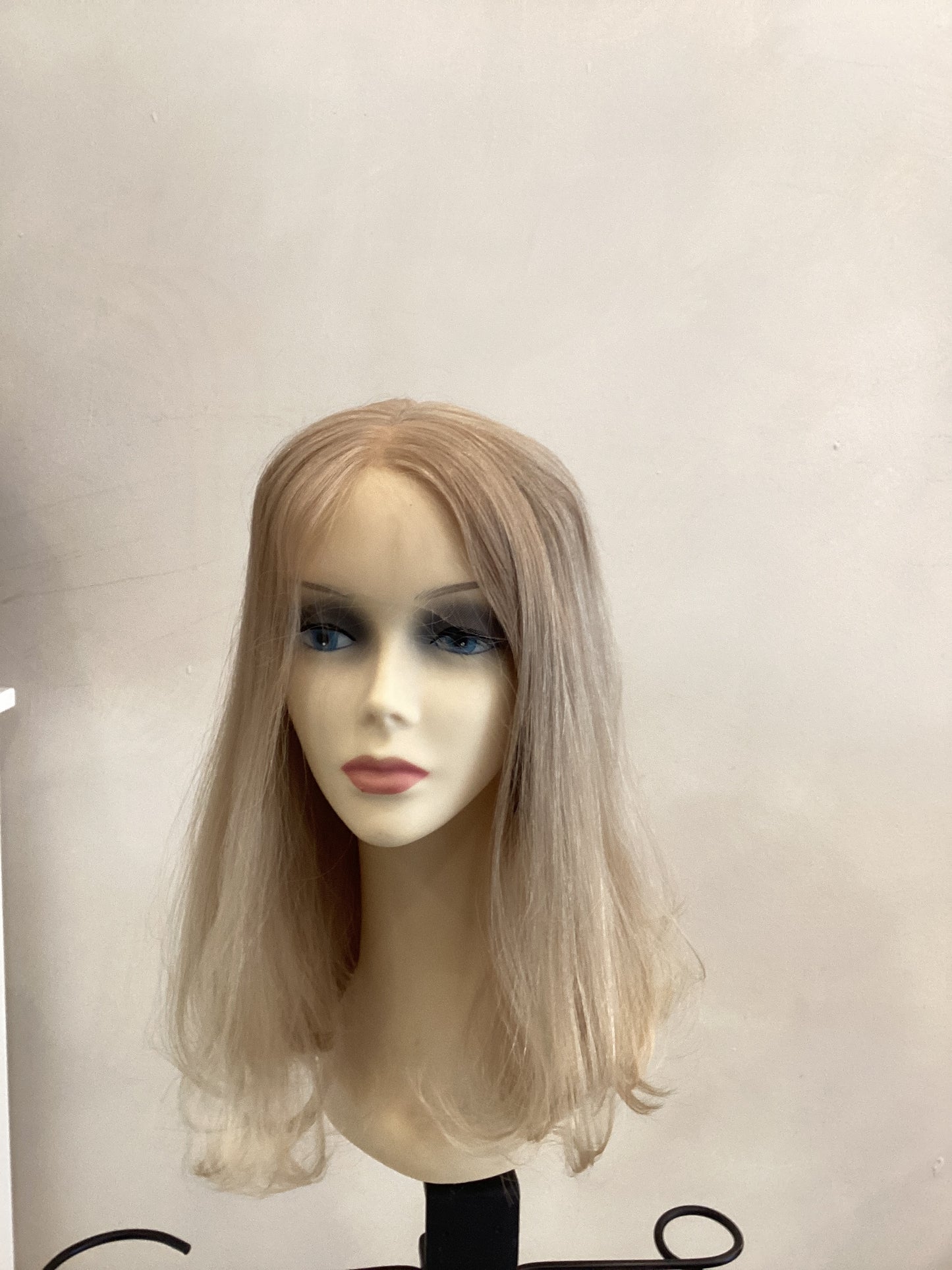 Lacetop Wig V.E 18” #16 - H 700