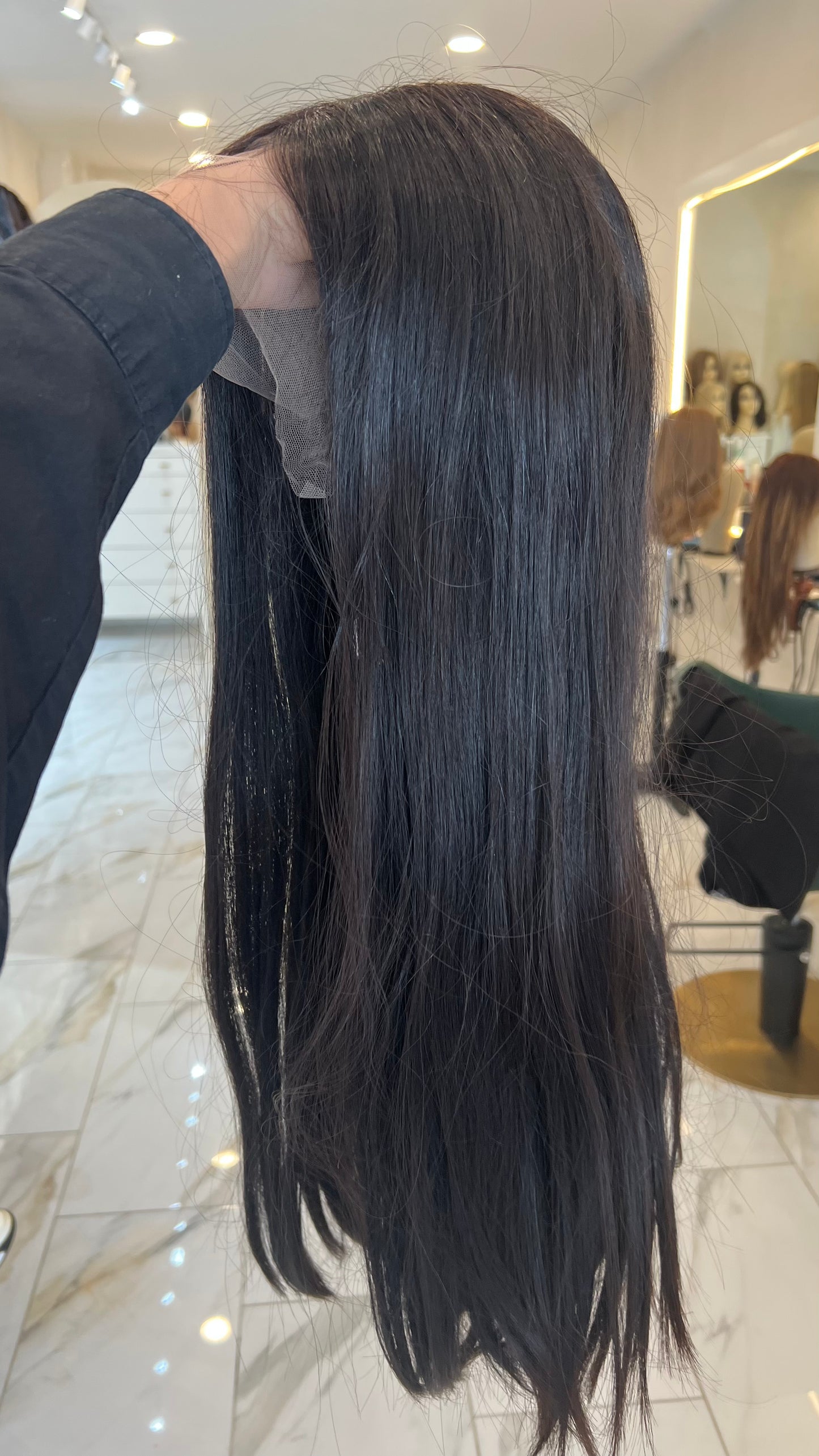 Lacetop wig Y846 NA# 24”