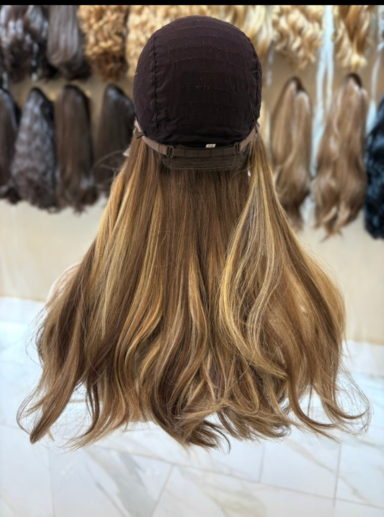 3300 -V.EUR LACETOP WIG - #8/10 - 22''