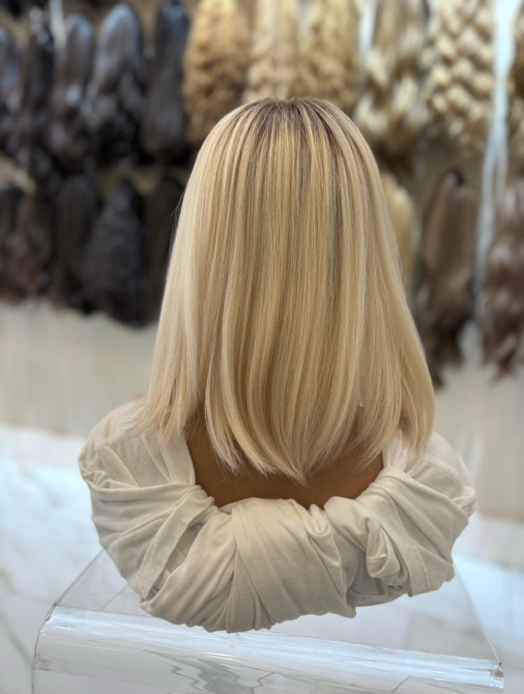 10006 -V.EUR LACETOP WIG - #6/7  -  20'