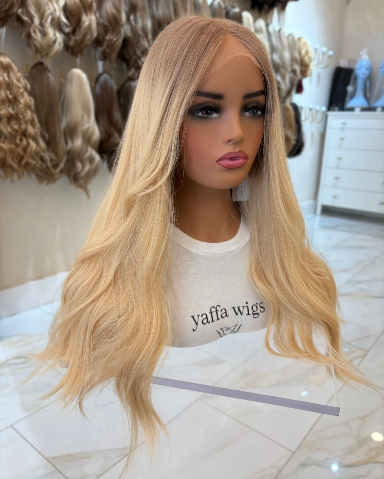 EUR Lacetop 22'' #CB - 10033