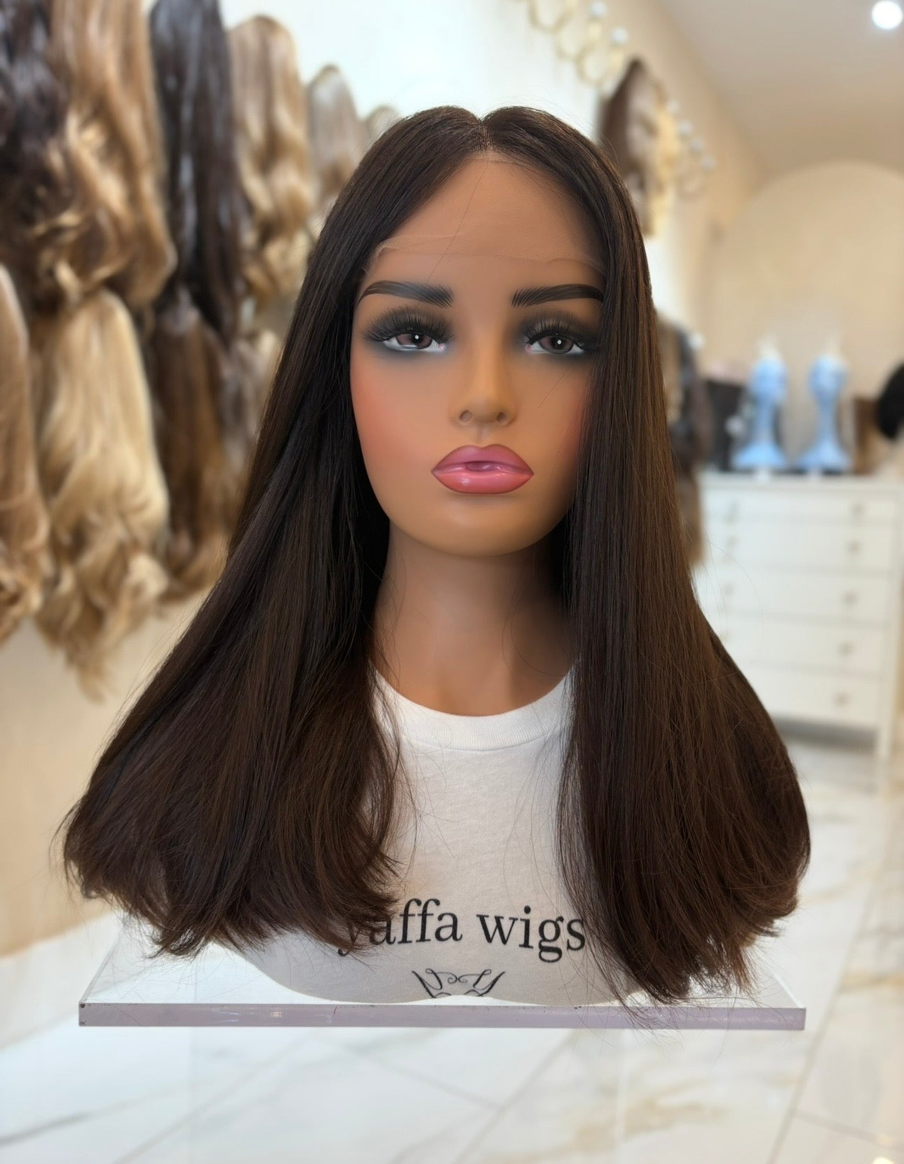 LaceTop Wig - V.EUR- #4 - 20” 104204