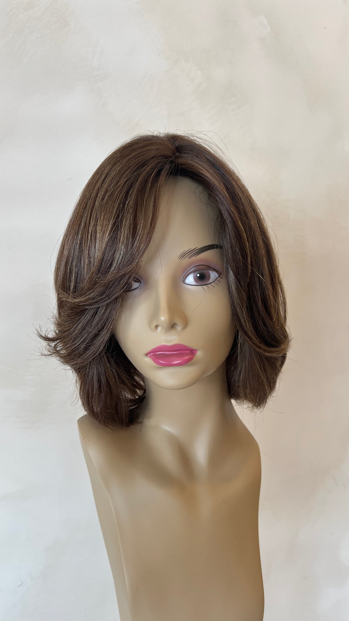 Yaffa Wigs NR-9LYR-117 Gold Label 10206