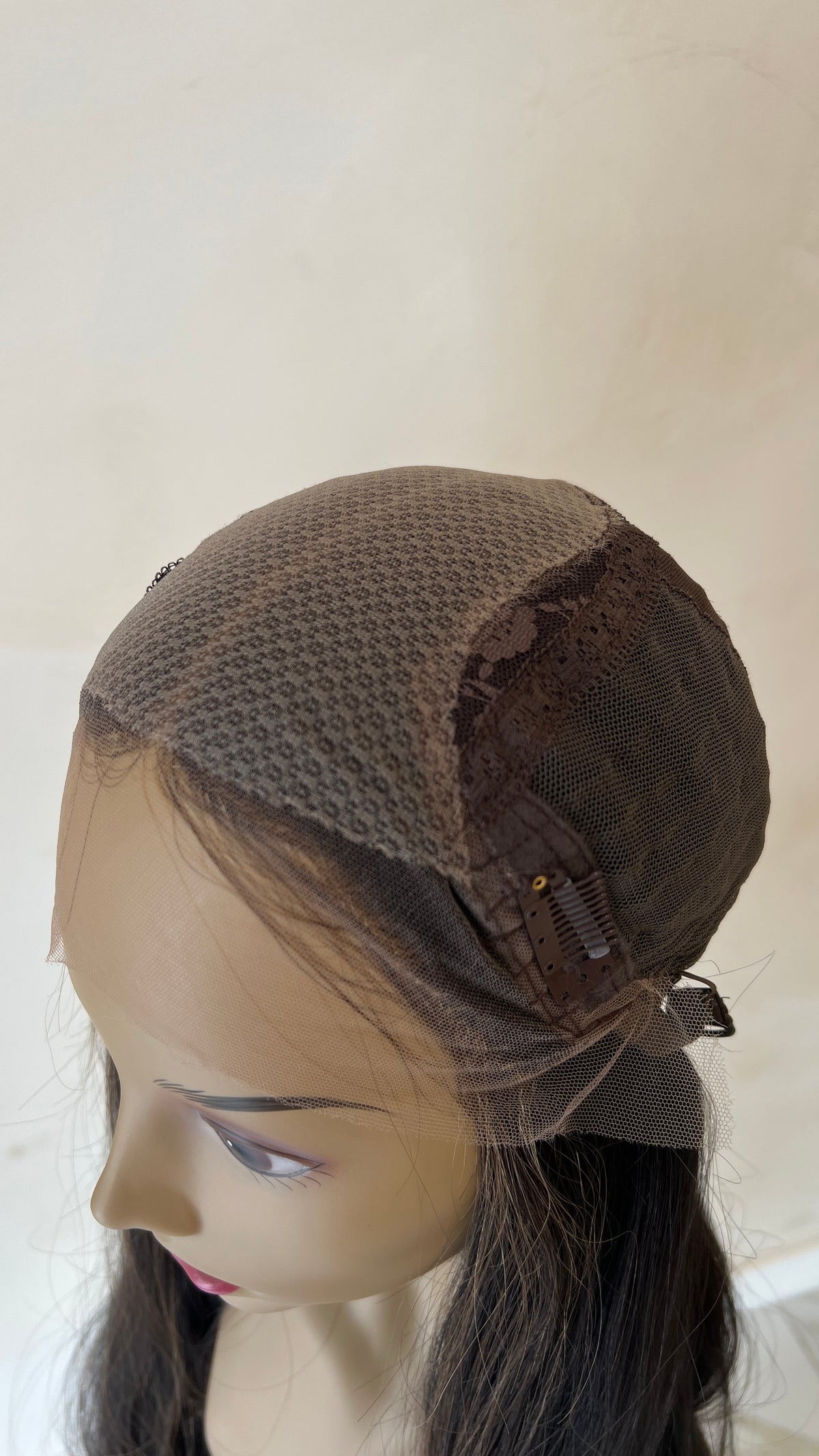 European Wig K644 #2 25" - M