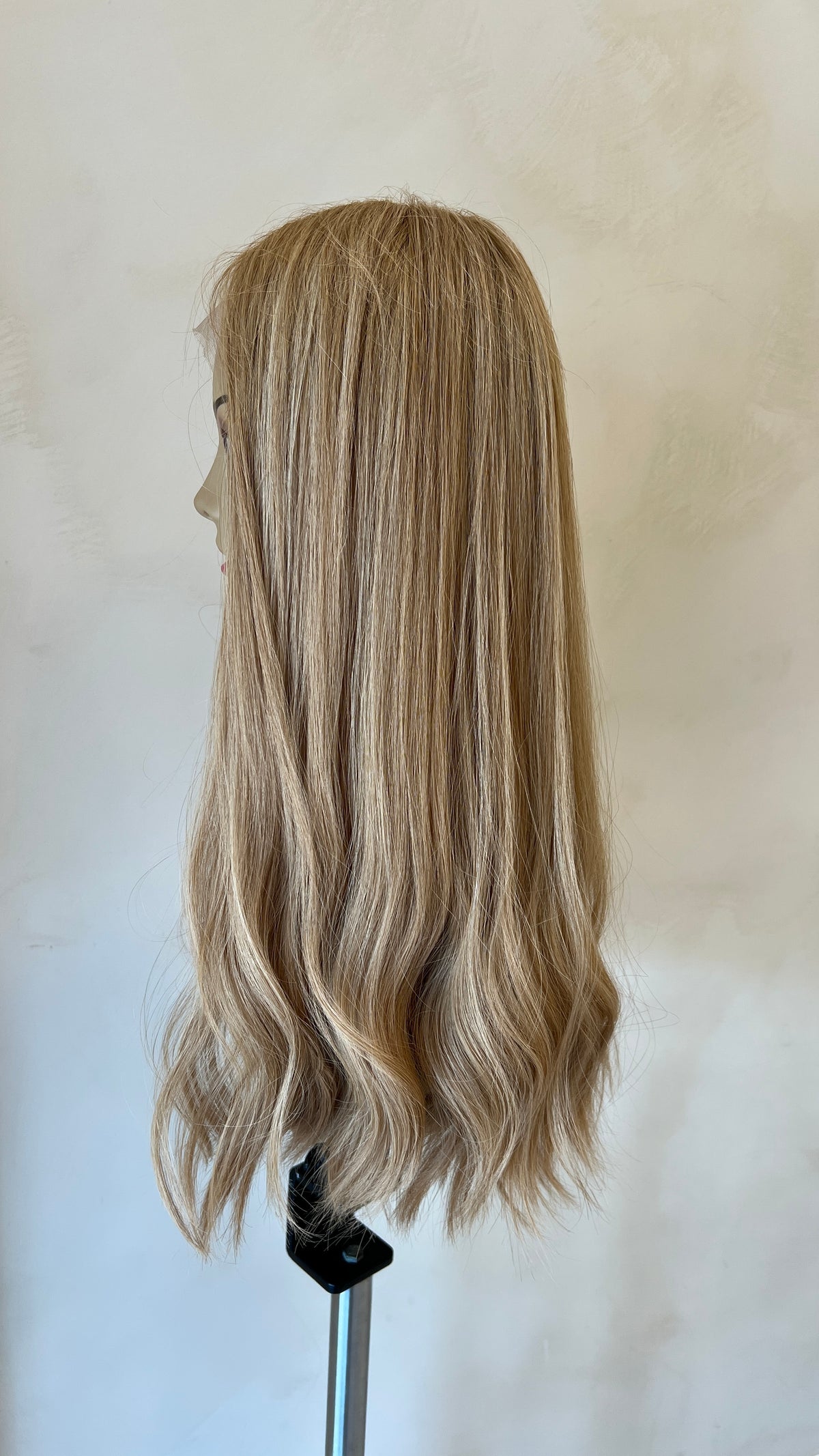 22" #12/24 Human Hair Wig Gold Label Lace Top 10204