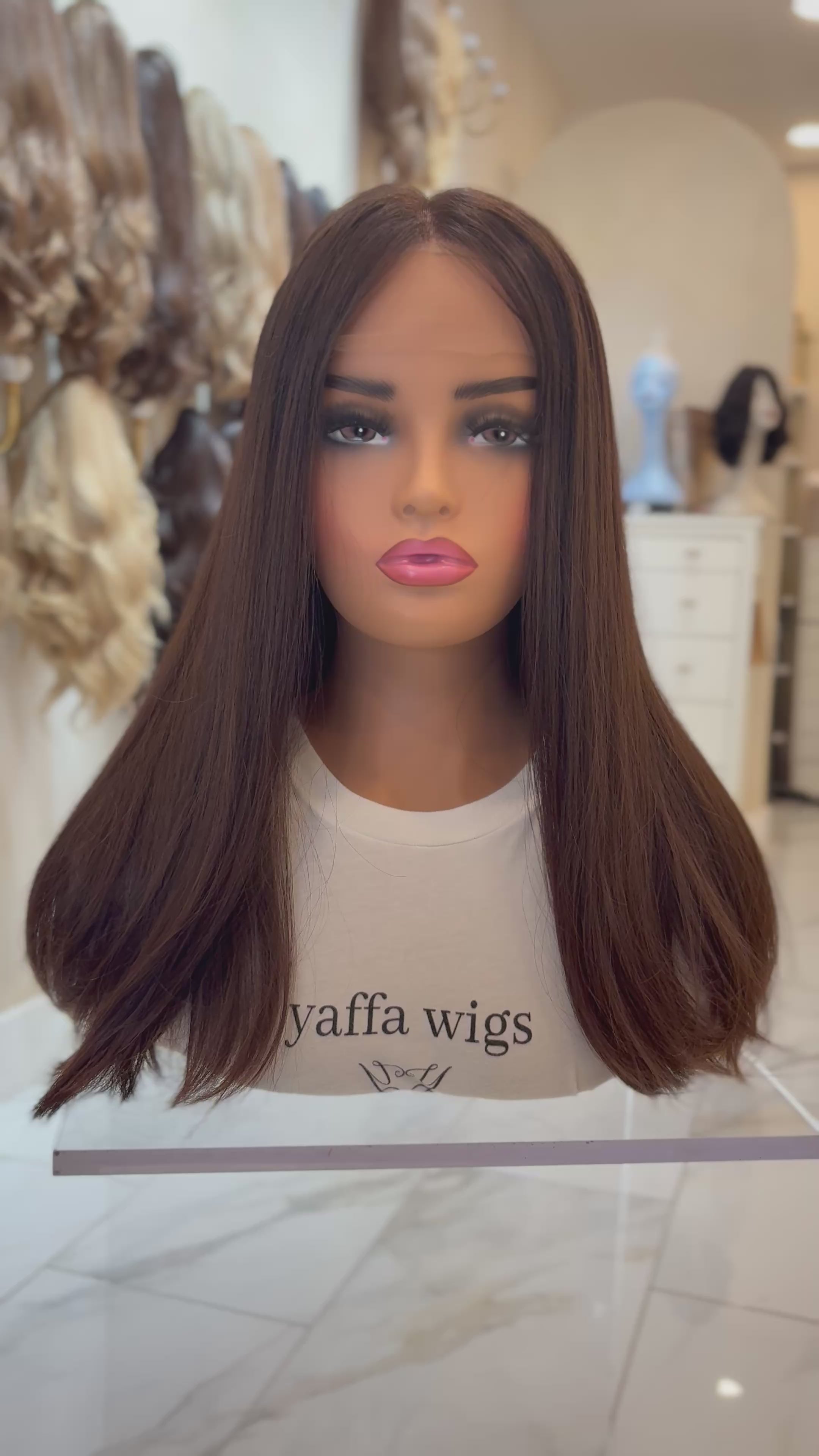LaceTop Wig - V.EUR- #4 - 20” 104204